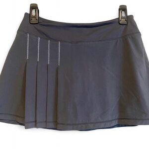 Athleta Second Wind Skort Size XS Skirt Gray Pleats Pull On Zip Pocket Stretchy